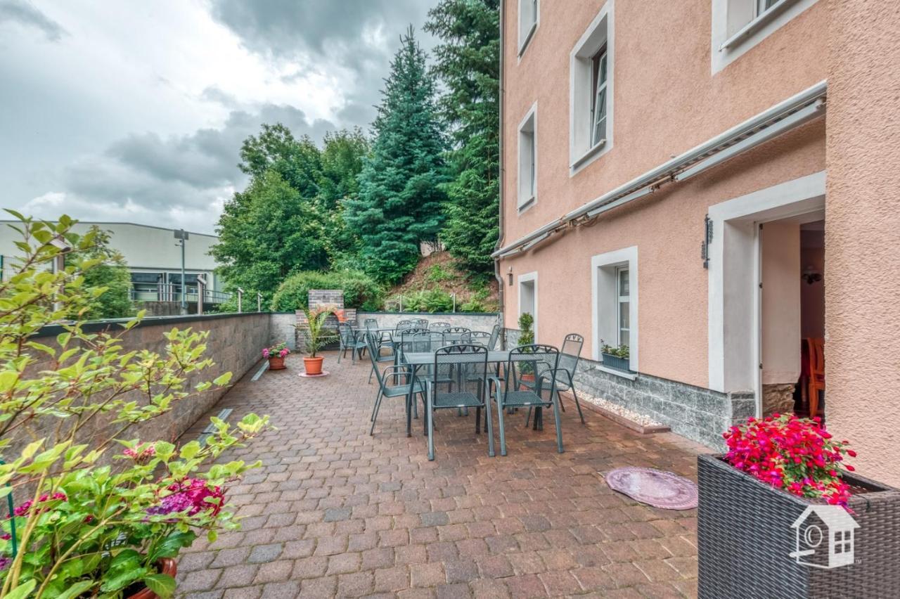 Appartements Im "Landhaus Am Frohnauer Hammer" Annaberg-Buchholz Exterior foto